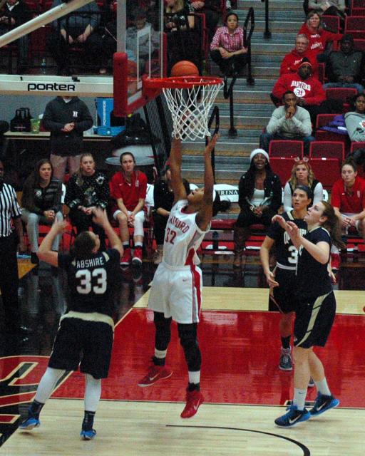 UH Women's Basketball 2014 7